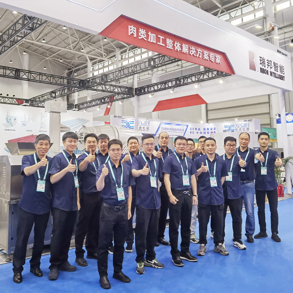 奔赴酷爱∣吕氏贵宾会官网亮相武汉良之隆?第十届中国食材电商节